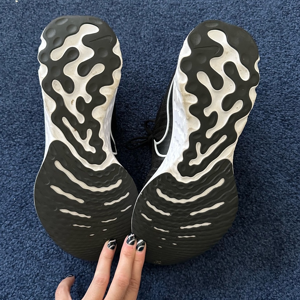 Nike React Infinity 2 - image 8